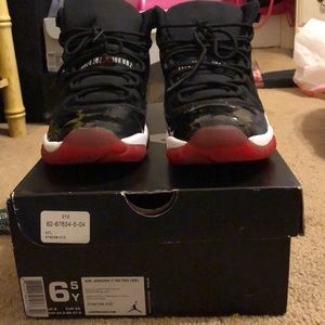 Bred Jordan 11s